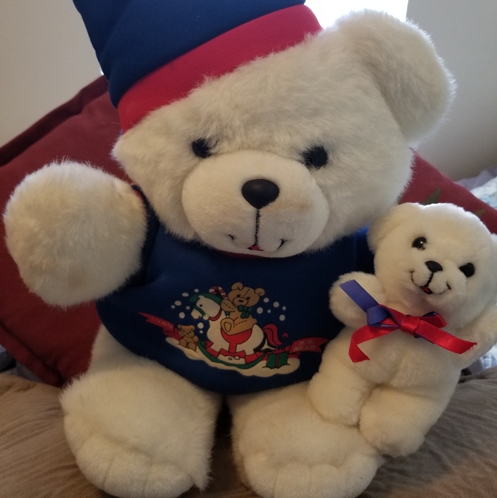 Vintage 89' TB Trading Co Christmas Bear